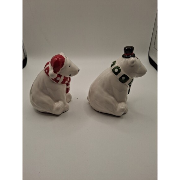 Publix Salt & Pepper Shaker Ceramic Christmas Holiday Winter Polar Bears - Picture 2 of 3